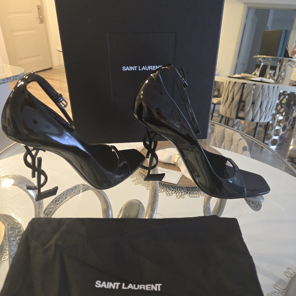 Yves Saint Laurent Patent Leather Perfect For Cardi B pose! Modeling Shoot!